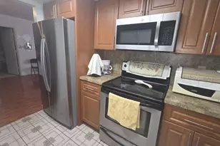 5261 NW 14th Pl, Lauderhill, FL 33313 - Photo 2