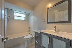 6501 NW 24th Ct, Sunrise, FL 33313 - Photo 18