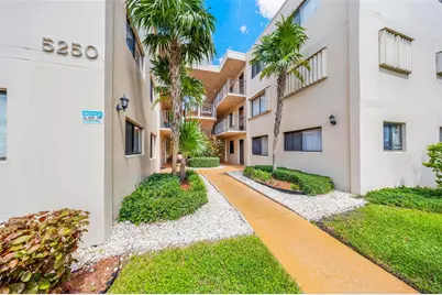 5250 Las Verdes Circle #317, Delray Beach, FL 33484 - Photo 22