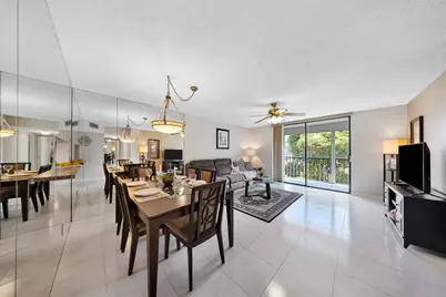 5250 Las Verdes Circle #317, Delray Beach, FL 33484 - Photo 1