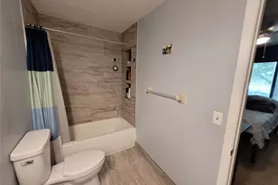 1146 N University Dr, Plantation, FL 33322 - Photo 40