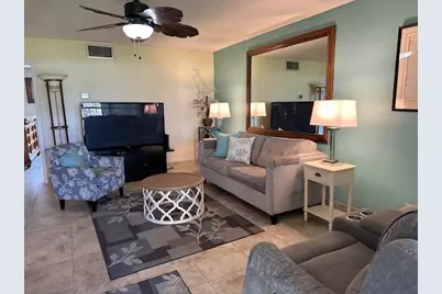 808 SE 7th Street #101B, Deerfield Beach, FL 33441 - Photo 2