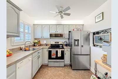 6570 Royal Palm Boulevard #312, Margate, FL 33063 - Photo 8