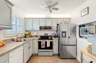 6570 Royal Palm Blvd, Margate, FL 33063 - Photo 8
