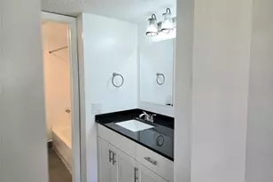 1100 NW 87th Ave, Coral Springs, FL 33071 - Photo 10