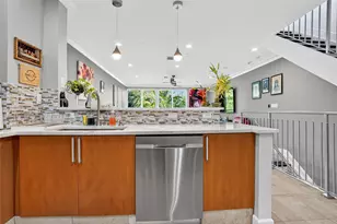 822 NE 19th Ave, Fort Lauderdale, FL 33304 - Photo 14