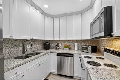 813 Sky Pine Way #D2, Greenacres, FL 33415 - Photo 14