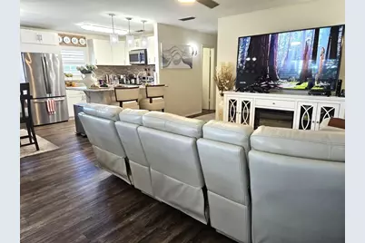 17 Vista Palm Lane #202, Vero Beach, FL 32962 - Photo 4