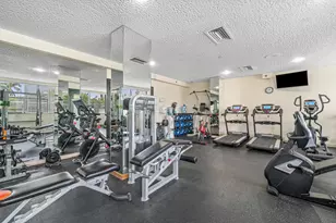 3000 Holiday Dr, Fort Lauderdale, FL 33316 - Photo 20