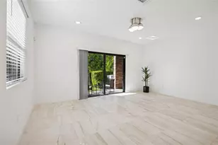 180 SE 5th Ct, Deerfield Beach, FL 33441 - Photo 8