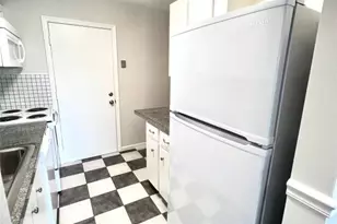 2270 NE 68th St, Fort Lauderdale, FL 33308 - Photo 16