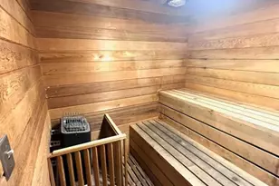 2270 NE 68th St, Fort Lauderdale, FL 33308 - Photo 44