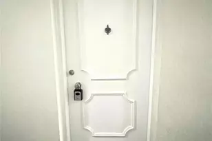 2270 NE 68th St, Fort Lauderdale, FL 33308 - Photo 28