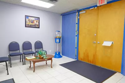 6800 W Commercial Boulevard #5, Lauderhill, FL 33319 - Photo 2