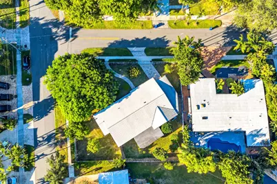 2100 Manatee Drive, Fort Lauderdale, FL 33316 - Photo 4