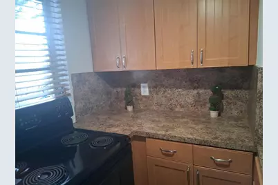 3212 NE 7th Place #10, Pompano Beach, FL 33062 - Photo 16