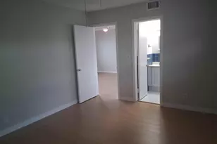 3212 NE 7th Pl, Pompano Beach, FL 33062 - Photo 12