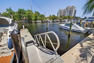 621 SW 5th Pl, Fort Lauderdale, FL 33315 - Photo 16