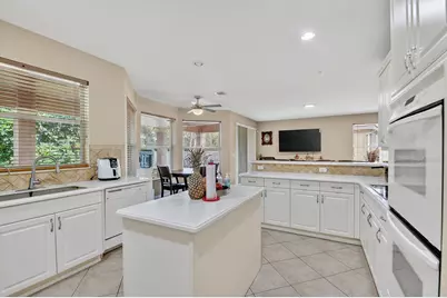 9393 Savannah Estates Drive, Lake Worth, FL 33467 - Photo 4