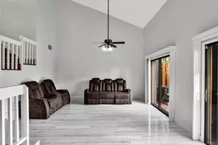 4182 S Pine Island Rd, Davie, FL 33328 - Photo 22