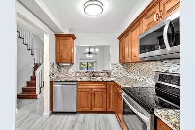 4182 S Pine Island Road, Davie, FL 33328 - Photo 10