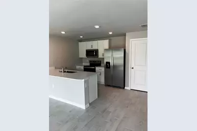 2807 34th Street, Lehigh Acres, FL 33971 - Photo 4