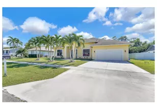 123 Bilbao St, Royal Palm Beach, FL 33411 - Photo 8