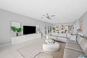 435 Bayshore Dr, Fort Lauderdale, FL 33304 - Photo 12