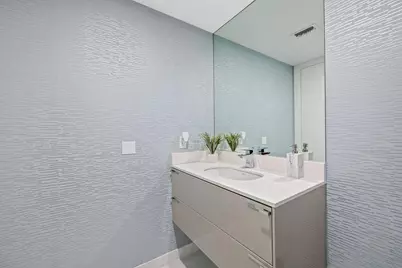 435 Bayshore Drive #302, Fort Lauderdale, FL 33304 - Photo 42