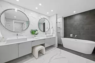 435 Bayshore Dr, Fort Lauderdale, FL 33304 - Photo 16