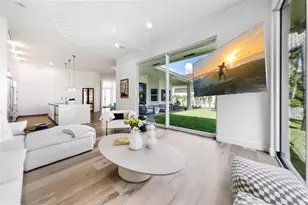 11064 Canary Island Ct, Plantation, FL 33324 - Photo 6