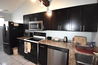 1713 NW 73rd Avenue #34, Plantation, FL 33313 - Photo 4