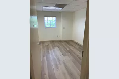 2225 N Commerce Parkway #7, Weston, FL 33326 - Photo 10