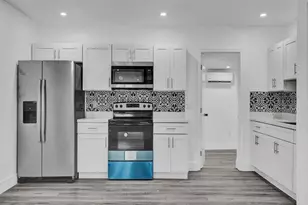 940 SW 28th St, Fort Lauderdale, FL 33315 - Photo 12