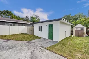 940 SW 28th St, Fort Lauderdale, FL 33315 - Photo 30