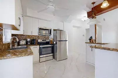 [Address not provided], Miami Beach, FL 33139 - Photo 4