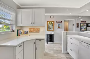 2615 NE 3rd Ct, Boynton Beach, FL 33435 - Photo 1