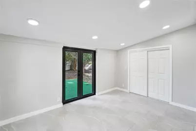 37 NE 26th Street, Wilton Manors, FL 33305 - Photo 10