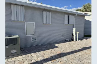 6475 52nd Street, Okeechobee, FL 34974 - Photo 2