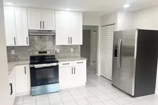 11530-32 NW 43rd St, Coral Springs, FL 33065 - Photo 10