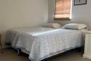 3215 NE 184th St, North Miami Beach, FL 33160 - Photo 16