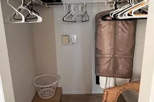 3215 NE 184th St, North Miami Beach, FL 33160 - Photo 12