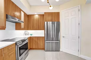 2617 NE 14th Ave, Wilton Manors, FL 33334 - Photo 14