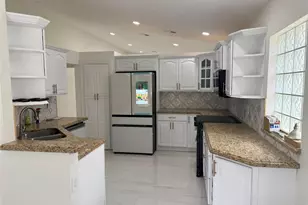 3380 NW 78th Ave, Margate, FL 33063 - Photo 4