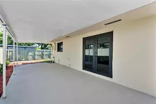 617 NE 38th St, Oakland Park, FL 33334 - Photo 34