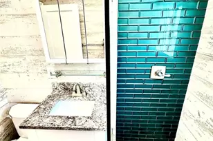 1637 NE 5th Ct, Fort Lauderdale, FL 33301 - Photo 24