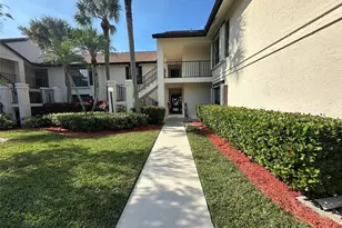 3409 Jog Park Dr, Greenacres, FL 33467 - Photo 4