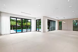 607 NE 17th Ave, Fort Lauderdale, FL 33304 - Photo 12