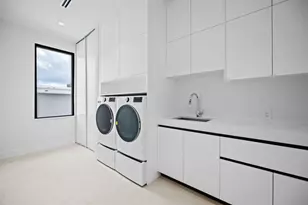 607 NE 17th Ave, Fort Lauderdale, FL 33304 - Photo 32