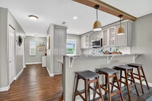 21219 Lago Cir, Boca Raton, FL 33433 - Photo 2